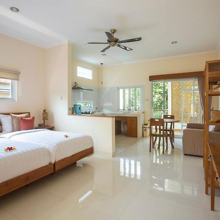 Donguri House Bali Bed & Breakfast Jimbaran  Ngoại thất bức ảnh