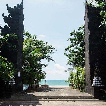 Donguri House Bali Bed & Breakfast Jimbaran  Ngoại thất bức ảnh
