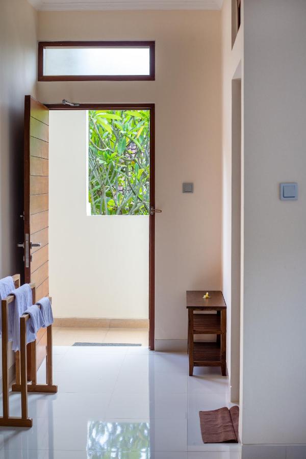 Donguri House Bali Bed & Breakfast Jimbaran  Ngoại thất bức ảnh
