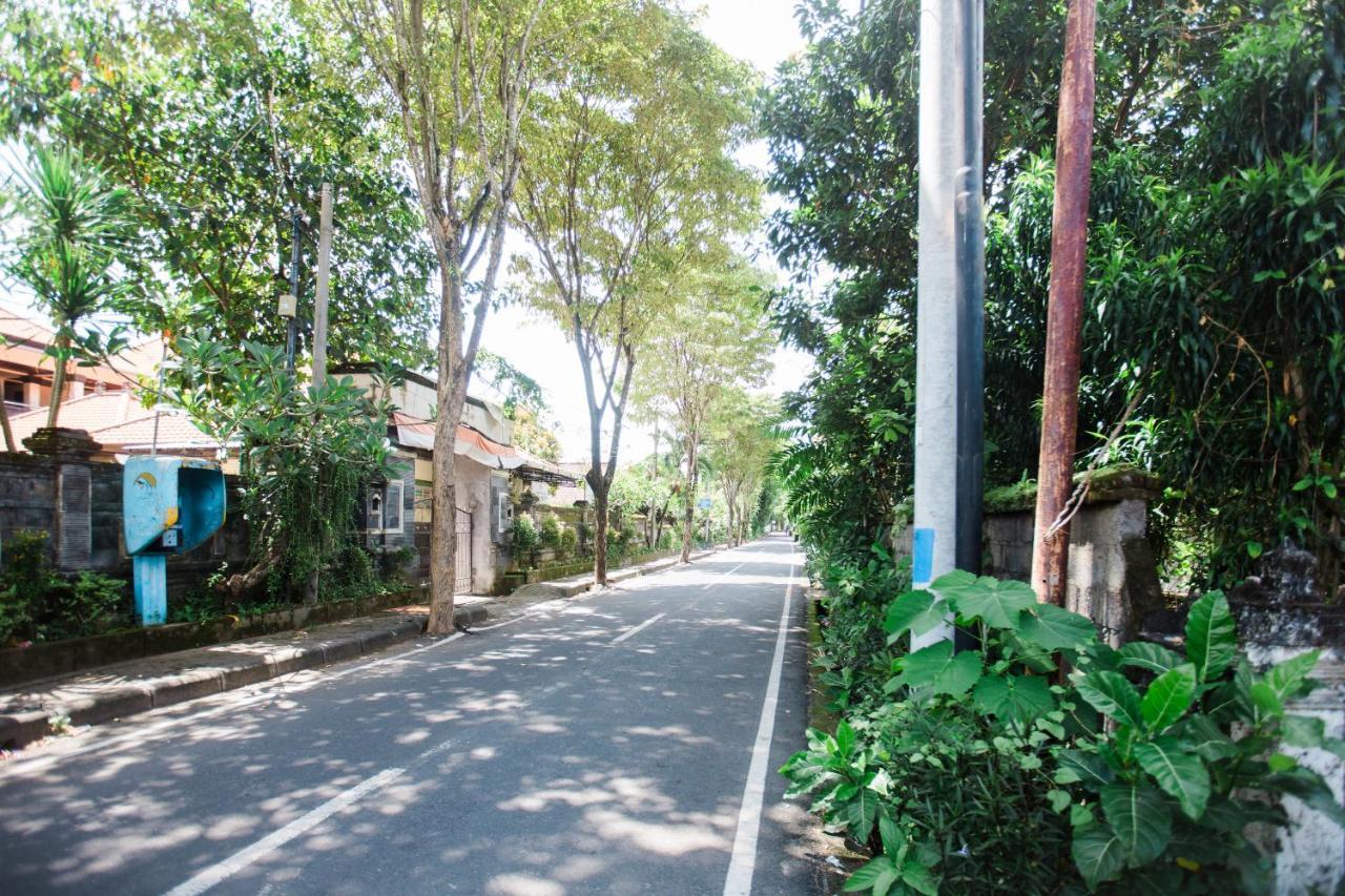 Donguri House Bali Bed & Breakfast Jimbaran  Ngoại thất bức ảnh